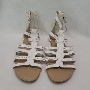 Unr8ed White Sandals Zip Back Size 10
